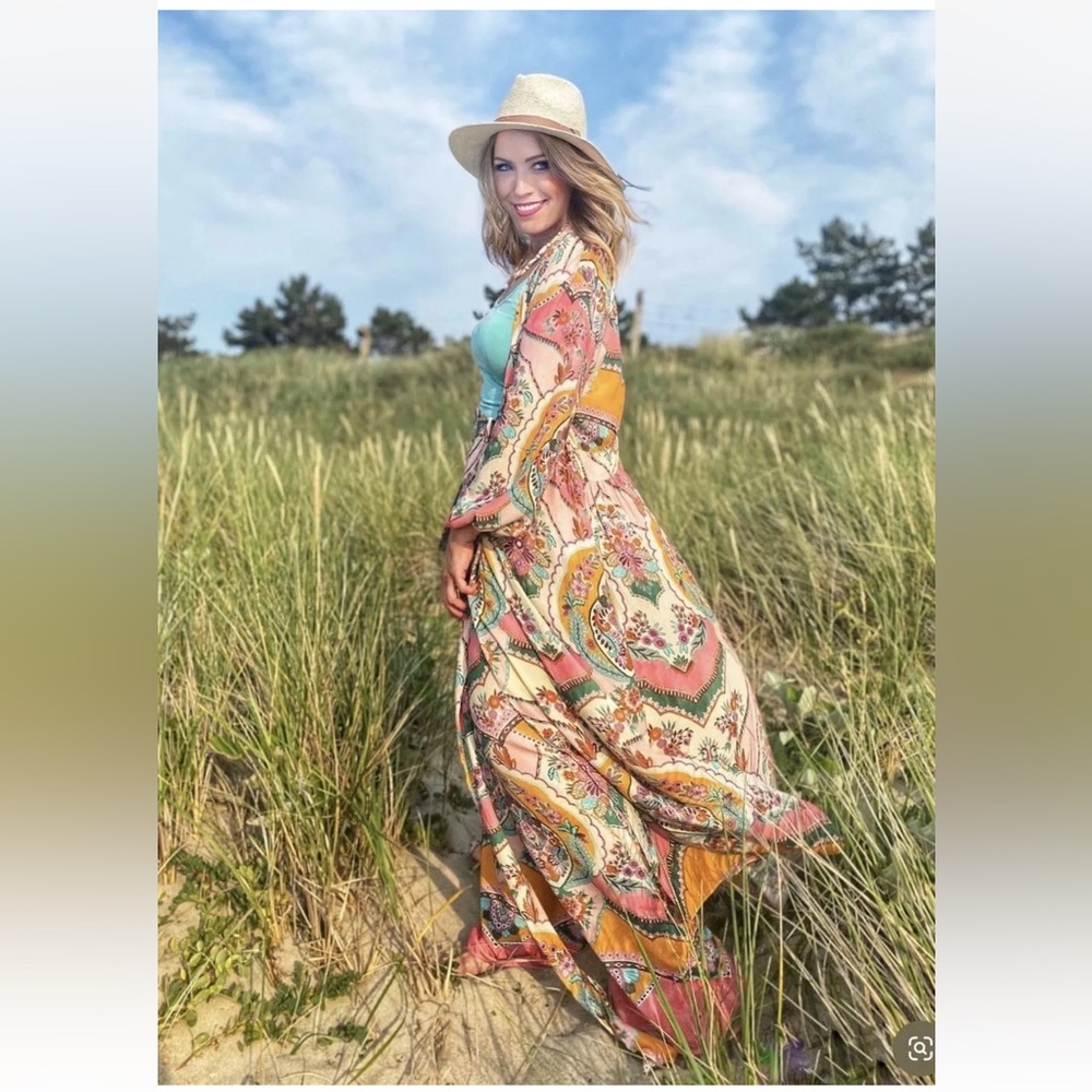 Zara Printed Maxi Wrap Floral Dress - Picture 2 of 8